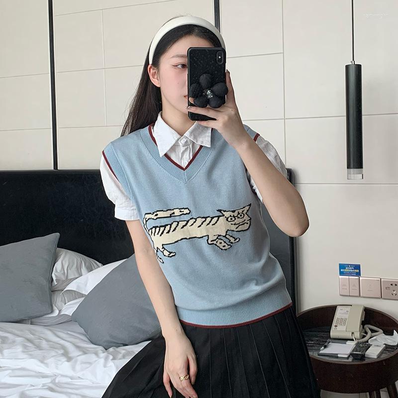 

Women' Vests Early Spring 2023 Contrast V-Neck Cartoon Tiger Knitted Vest Women' Design Feeling Foreignness Reduced Age Sweater Tank, Sky blue