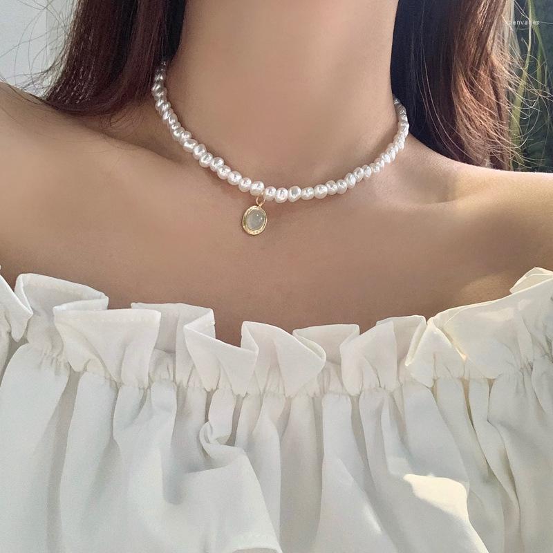 

Chains BLIJERY Temperament Irregular Imatation Pearl Choker Necklace Oval Pendant Neck Chain Jewelry 2023 Collar Birthday Gifts