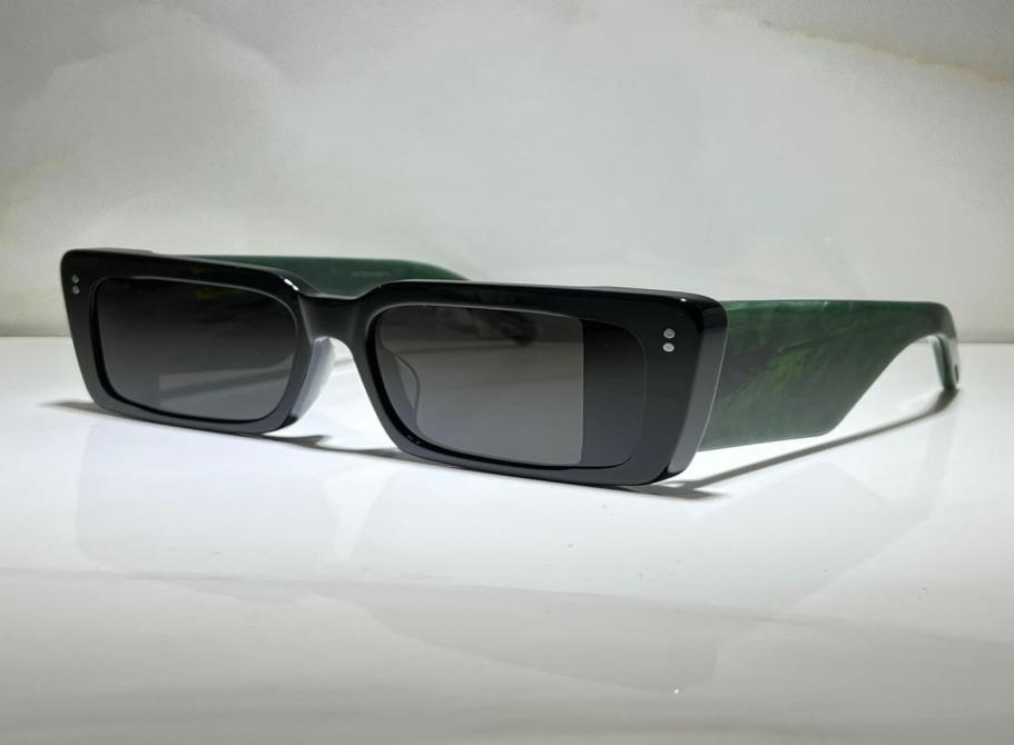 

Sunglasses For Men Women Summer 0543 Style AntiUltraviolet Retro Plate Full frame fashion Eyeglasses Random Box7993945