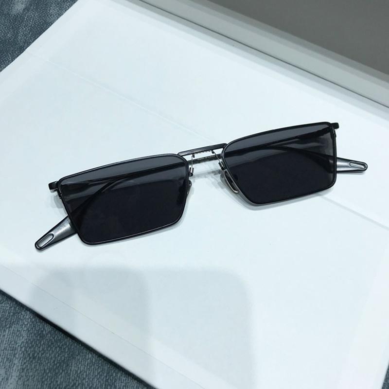 

Sunglasses Men Women Black Fashion Small Box Metal Frame Rectangle Sun Glasses The Vintage Luxury Designer Driving EyeglasseSunglasses