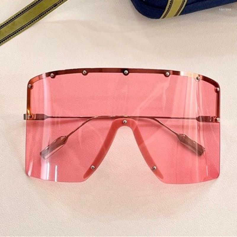 

Sunglasses 2023 Fashion Oversized Women Brand Designer Plastic Large Frame Gradually Shaded Mirror UV400