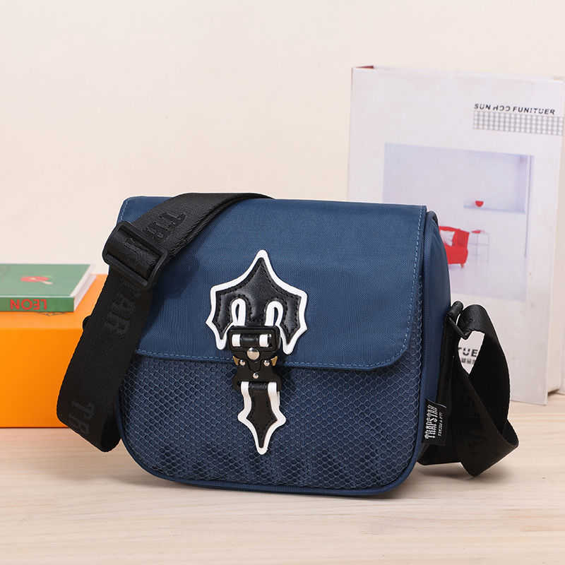 

Trapstar Designer Bag Womens Shoulder Handbag Fashion crossbody Bags Luxury Mens Waist bag Nylon Buckle purse, Fog blue