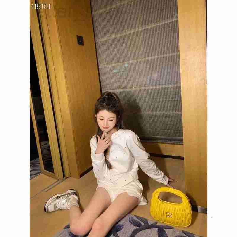 

Women' Tracksuits designer Sweet Style Casual Set for Women 23 Spring/Summer New Letter Embroidery Full Sky Star Water Diamond Decoration Curled Edge Two Piece QXYZ, White3