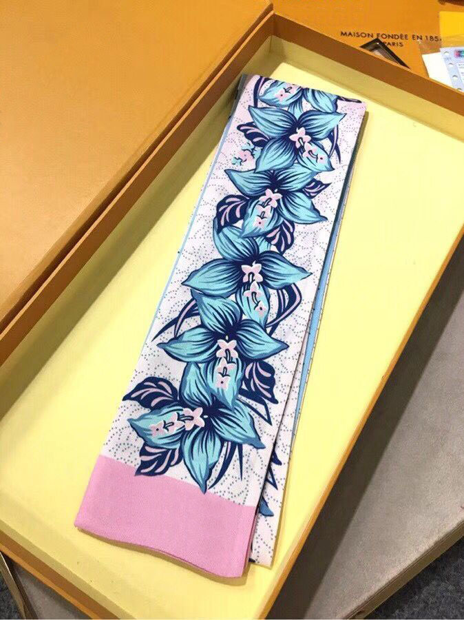 

2024 fashion luxury men's and women's double ribbon can be used to tie hair and bag double sided design