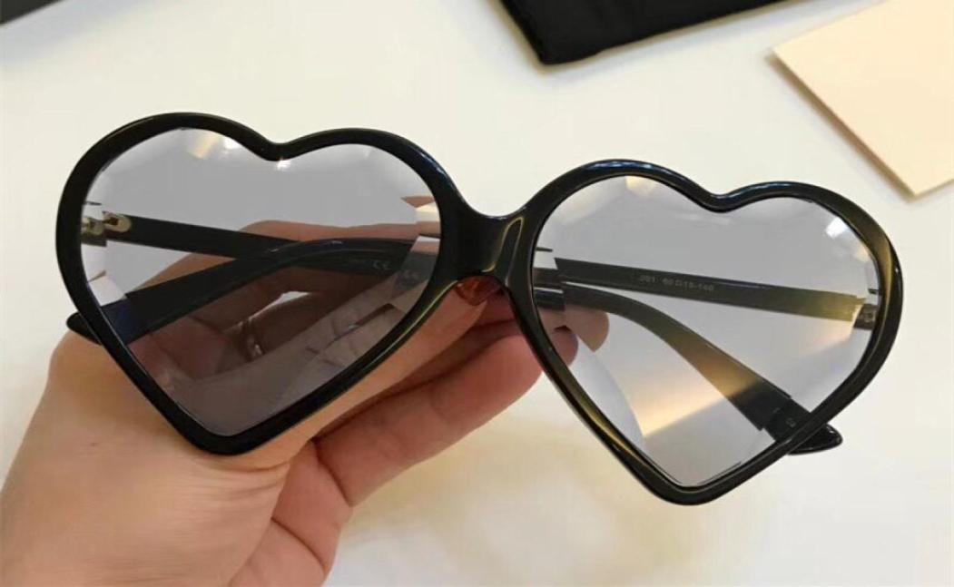 

0360 Sunglasses For Women Popular Heart Frame Fashion Model UV Protection Lens Summer Style Top Quality Come With Case selling6670324