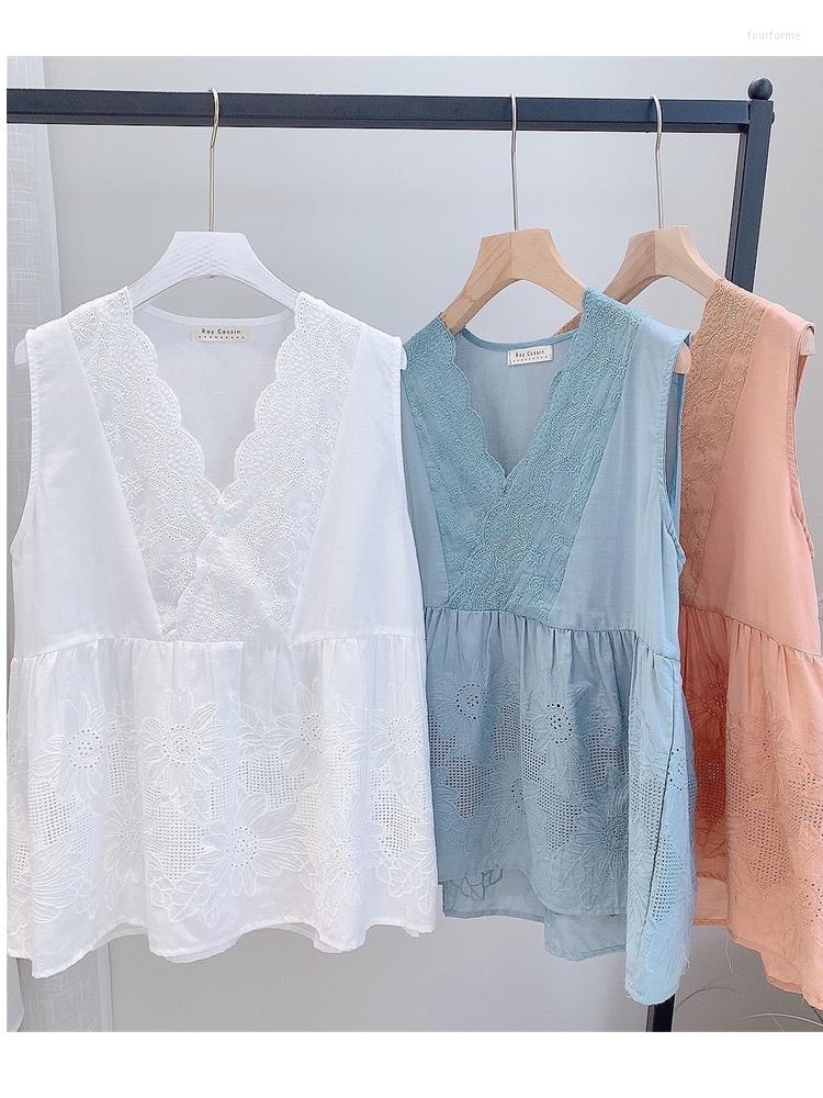 

Women's T Shirts Lamtrip Unique V-Neck Embroidery Hollow Out Kawaii Cotton Sleeveless Shirt T-Shirt Mori Girl Tee 2023 Summer, White