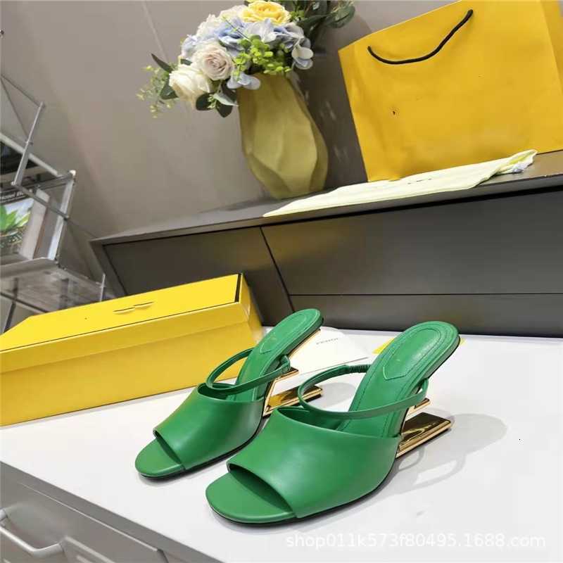 

2023 New Summer High Heel Buckle Thick Green Square Head Rubber Imitation Leather Lace Up Straight Line, Green2