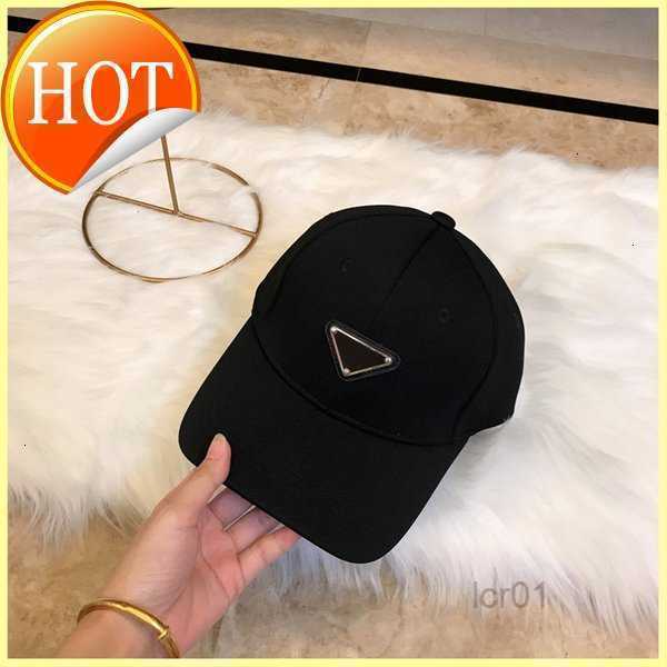 

Men Womens Baseball Cap Designer s Classic Triangle Hats Mens Women Sport Fashion Casquette p Hat Wintre Trucker 21101304r 2q8r8, Pink