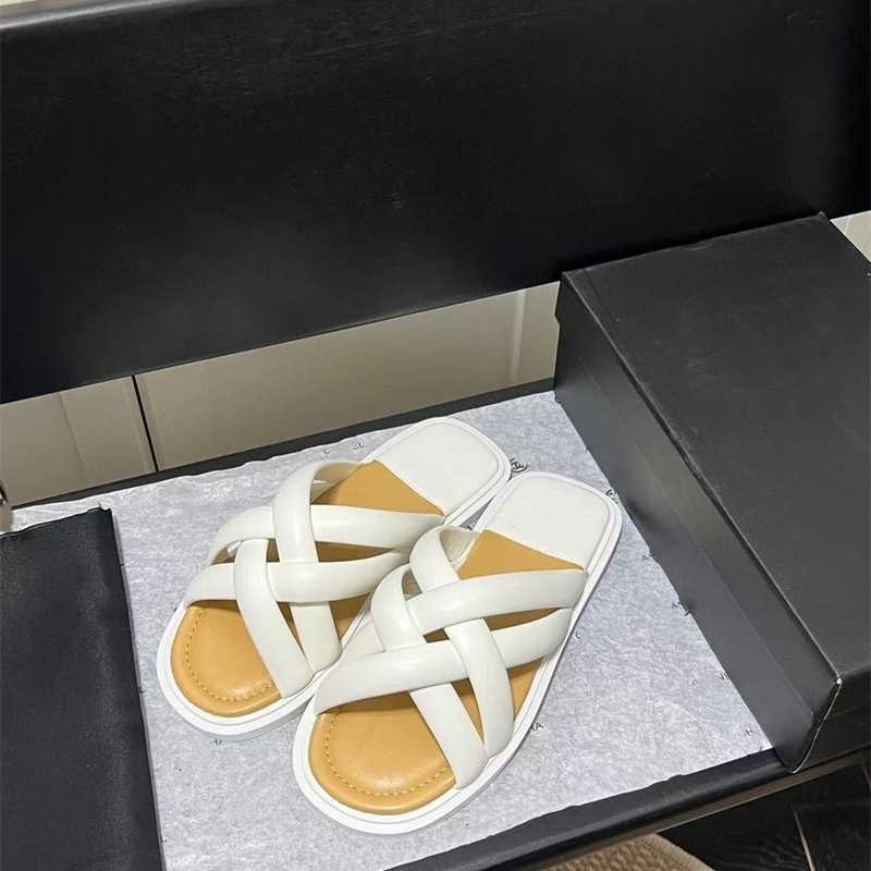 

2023 New High Edition Small Fragrant Wind Beach Slippers Female, Color 4