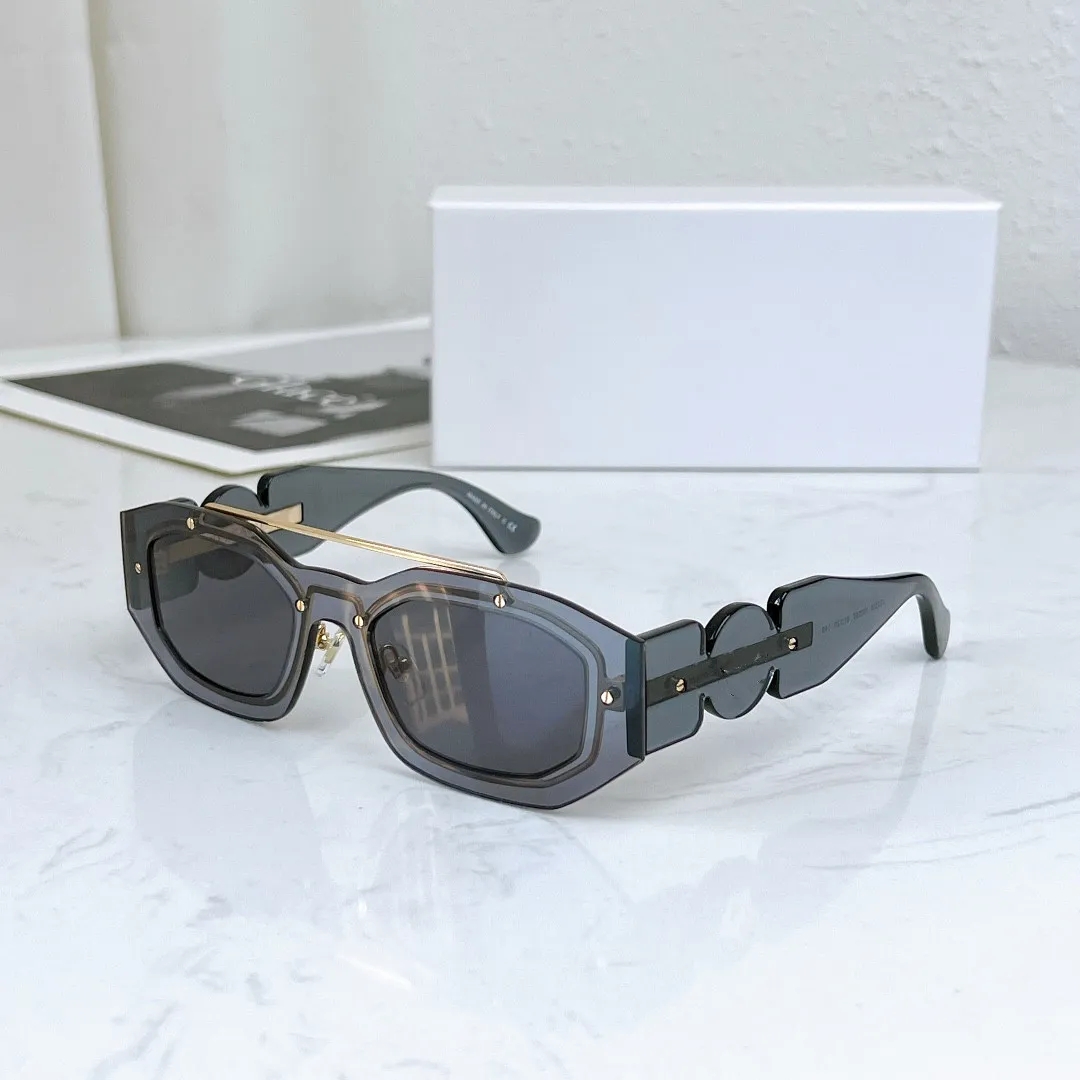 Lunettes de soleil pour hommes et femmes Style d'été 2235 Lunettes de soleil Mentides RECTANGE FORME ANTI-ULTRAVIOLET RETRO SHIELD PLAQUE QUARE F