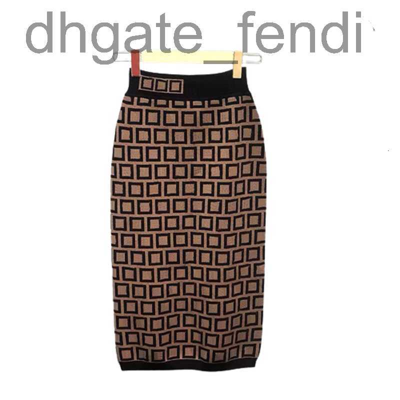 

Skirts DesignerWomens Dress Casual Mid Calf Classic Skirts Letter Contrast Color Straight Trendy Dresses JLCK, Brown