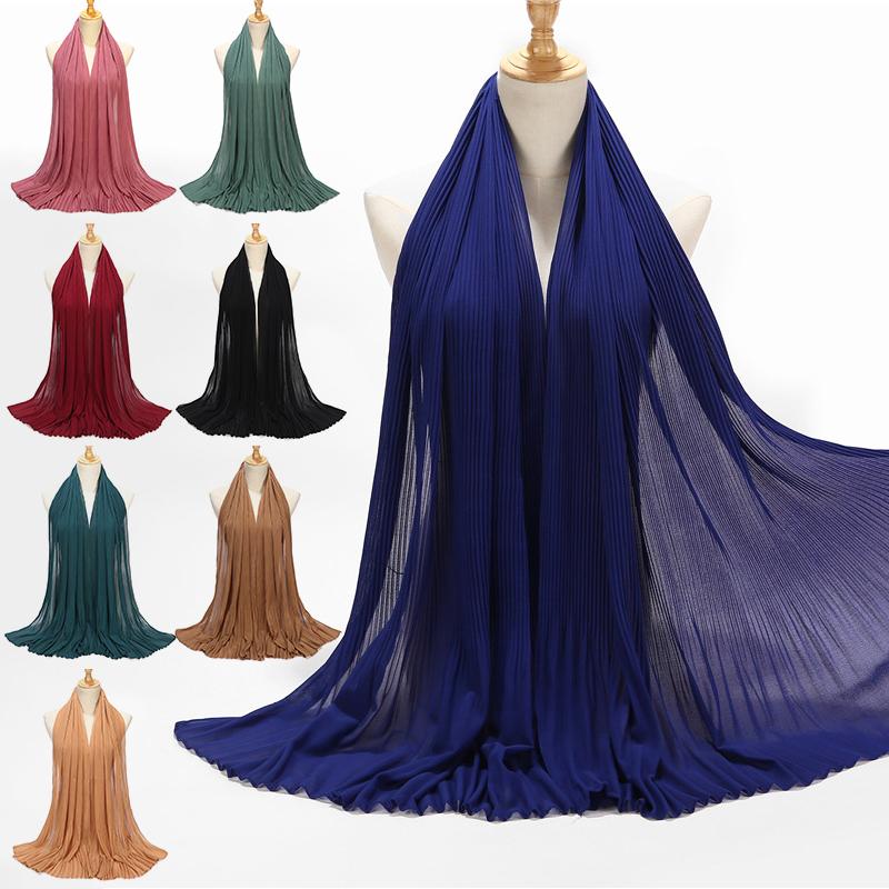

Berets Crinkle Chiffon Hijabs Scarf Women Pleated Bubble Hijab Large Size Muslim Lady Veil Wrinkle Long Shawls Stoles 85 180CMBerets