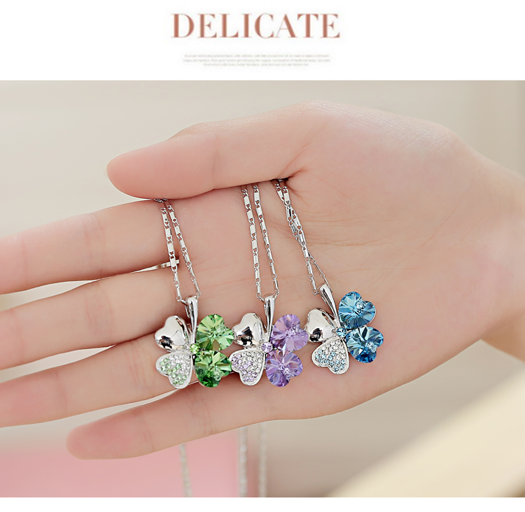 

Jewelry Sets lucky Clover Pendant Necklace Inlaid superior rhinestone crystal Twinkle Non Fading Valentine's gift ornaments Plating white K Necklace Necklace