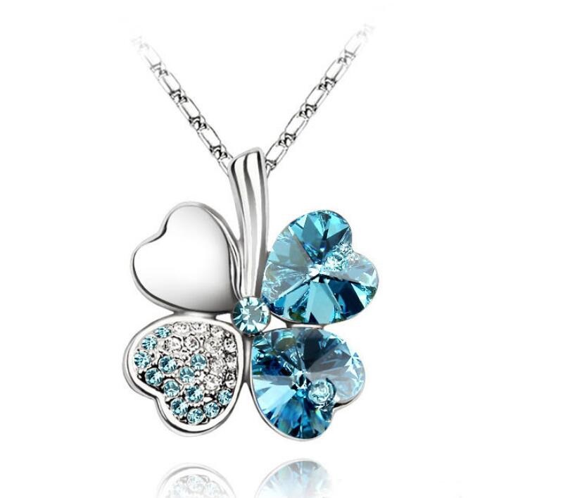 

lucky Clover Shape Pendant Necklace Inlaid superior rhinestone crystal Twinkle decorate Adjeustable length Non Fading American style gift ornaments Necklace
