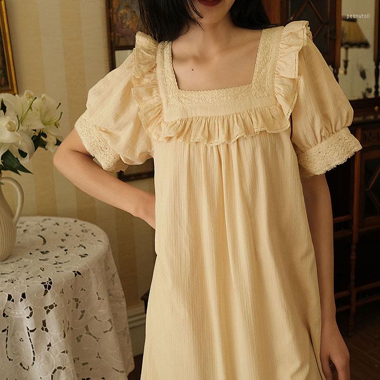 

Women' Sleepwear Women Lolita Dress Style Of Oil Paintings Cream-colored Square Neck Princess Sleepshirts Vintage Nightgown Nightdress, Beige
