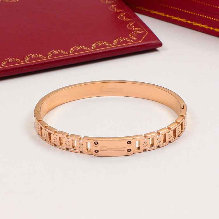 

Luxury fashion top quality silver cuff bracelet style love stainless steel ice flower screw bracelet for men and women lovers bracelet.