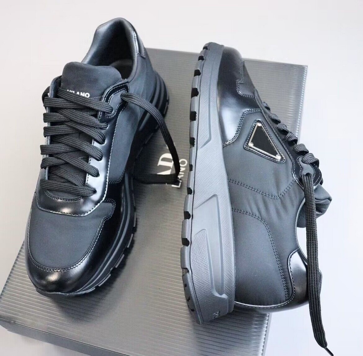 

Top Brand 2023 Men Prax 01 Sneakers Shoes Re-Nylon Brushed Leather Mens Chunky Rubber Triangle Mesh Skateboard Walking High Quality Casual Outdoor Trainer EU38-46, 10