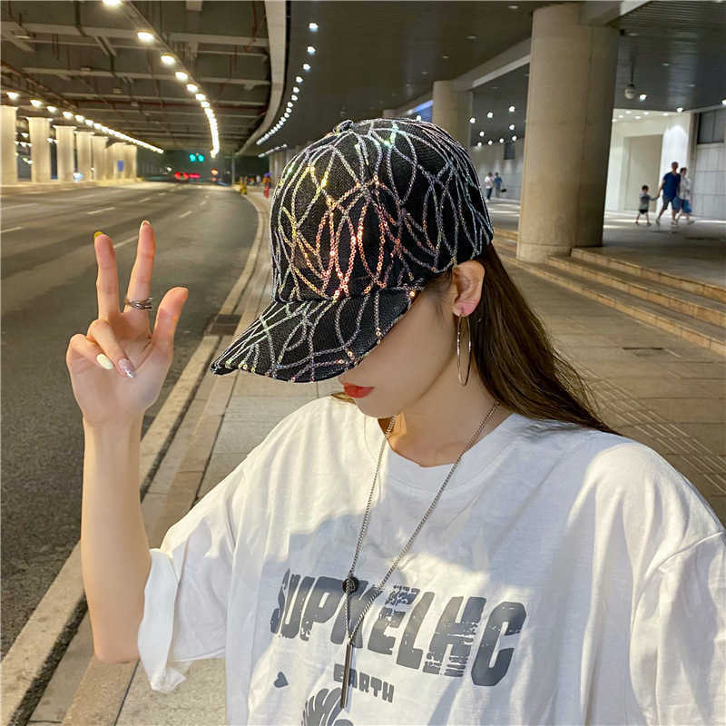 

Ball Caps Summer Mesh Baseball C For Women Fashion Outdoor Hollow Breathable Cool Sun Hat Lace Flower Shiny Sequins Girls Visors Cs, White