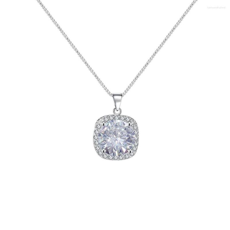 

Pendant Necklaces Fashion Simple18K Plated Silver Circle Zircon Necklace Wild Party Costume Jewelry
