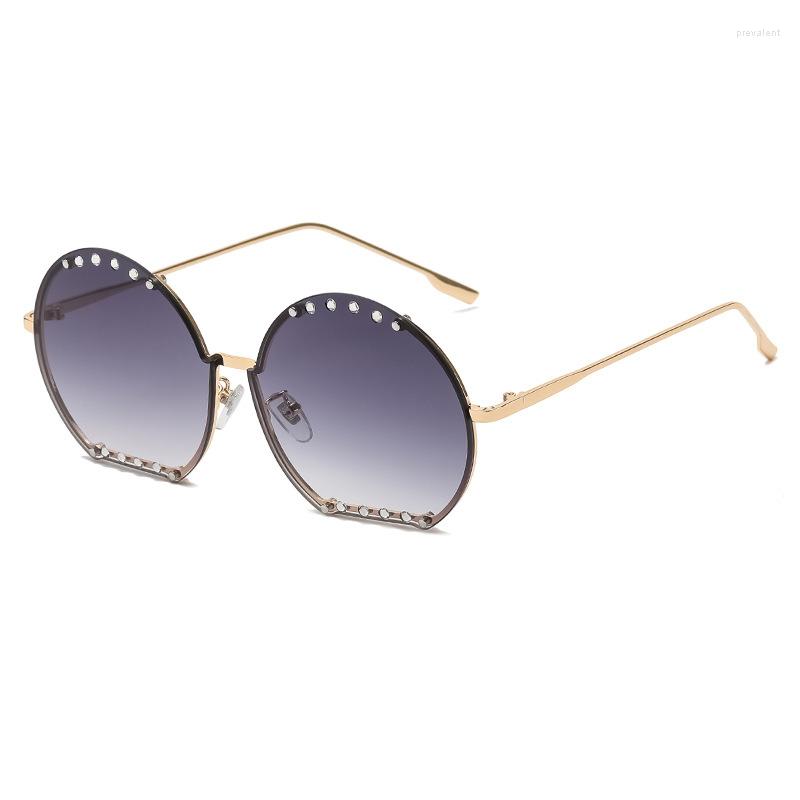 

Sunglasses Women Round Diamond-studded Trendy Fashion Metal Gradient Color Female Street Shooting Catwalk Glasses