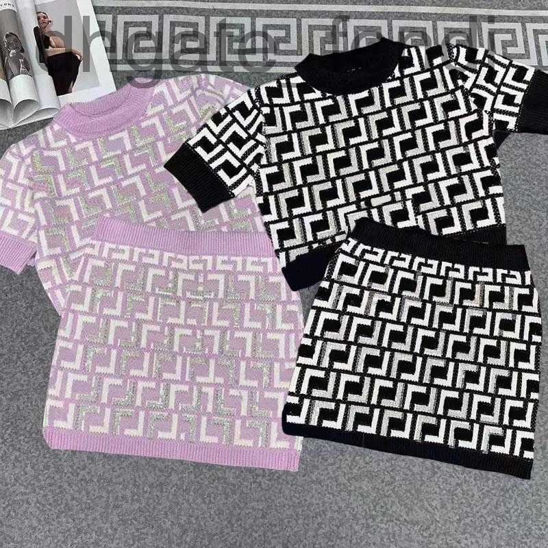 

Two Piece Dress Designer2023 Designer dress Spring women jaket pants short designer clothes outerwears crew neck luxury brand clothing J9JN, Black