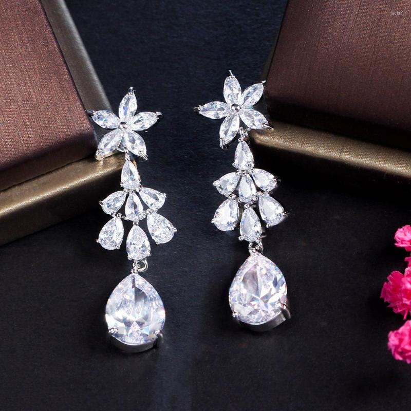 

Dangle Earrings Sweet Fashion Water Drop Women Jewellery Dinner Party Statement Brand Jewelry Shining Cubic Zirconia Earings
