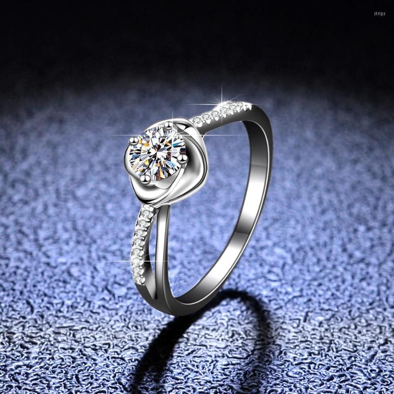 

Cluster Rings Luxury Moissanite Fine Jewelry Women Diamond Date Girl Gift 925 Sterling Silver