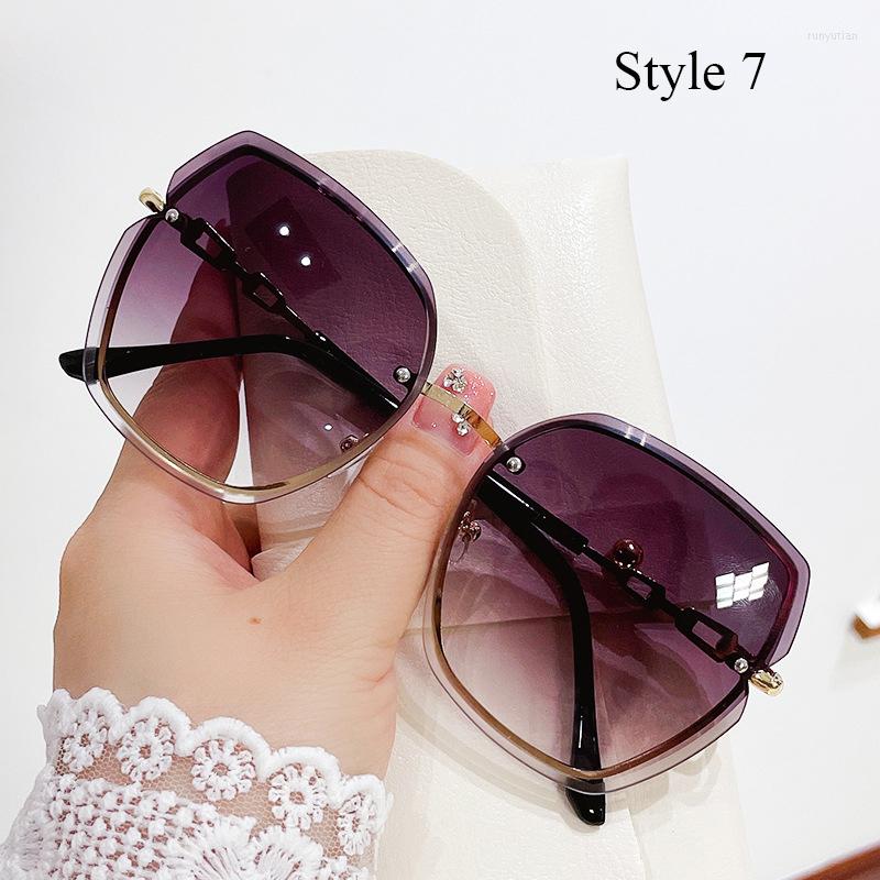 

Sunglasses Classic Vintage Square Woman Gradient Mirror Frameless Sun Glasses Female Retro Fashion Rimless