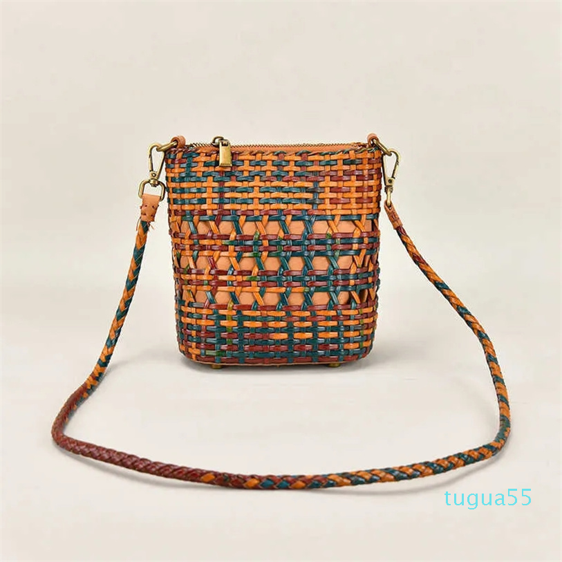 

Spring and Summer Novice Style Woven Bag Leather Fashion Color Vegetable Basket Bag Beach Bags, Coffee