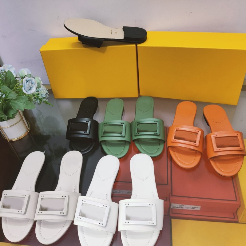 

Two F Baguette slippers Designer black white brown womens Sandals leather summer casual Shoes pool outdoor Slides Flats gold Calfskin Outdoor Women scuffs, Fd4104