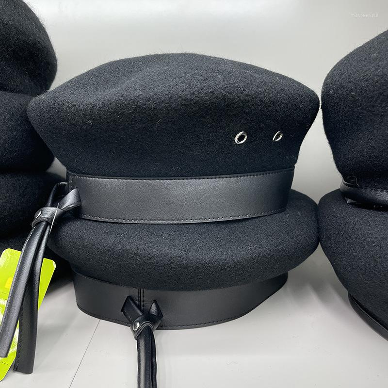 

Berets Winter Designer Style Wool Naval PU Brim Fashion Street Lady Beret Hat Men Women Casual Painter Boina Feminina, Black