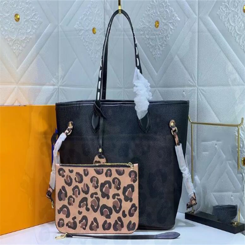 

High Quality 2021 Fashion Classic Bags All-match Onthego Medium Tote Women Handbags By The Pool Monograms embossing Shoulder Bag, Monograms black