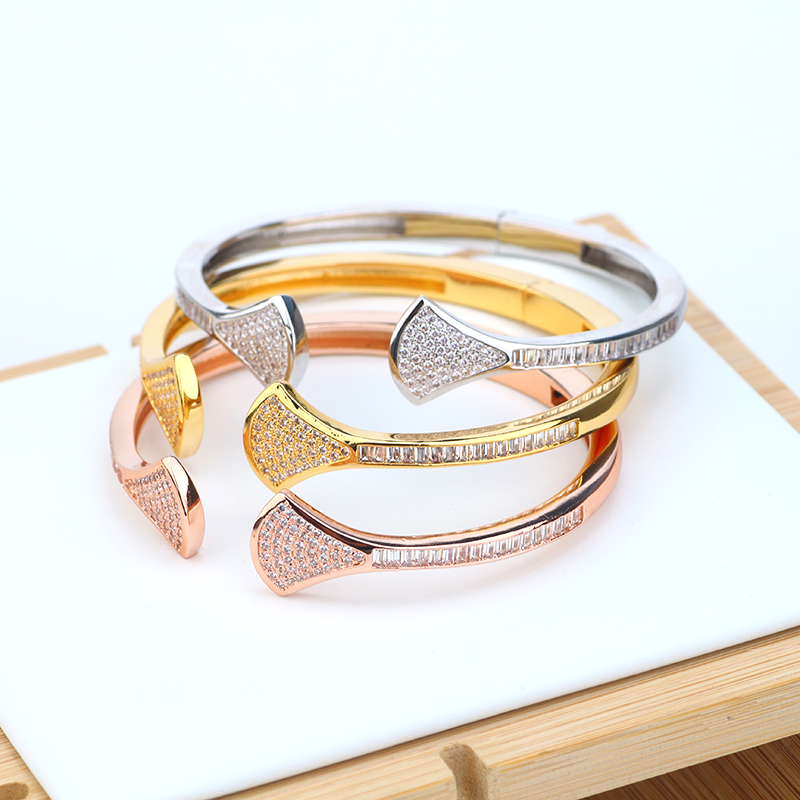 

18k gold bangle ladies bracelet gold womens men friendship bracelets kit for men infinity Luxury designer jewelry Fashion Party Wedding gifts Birthday couple girls