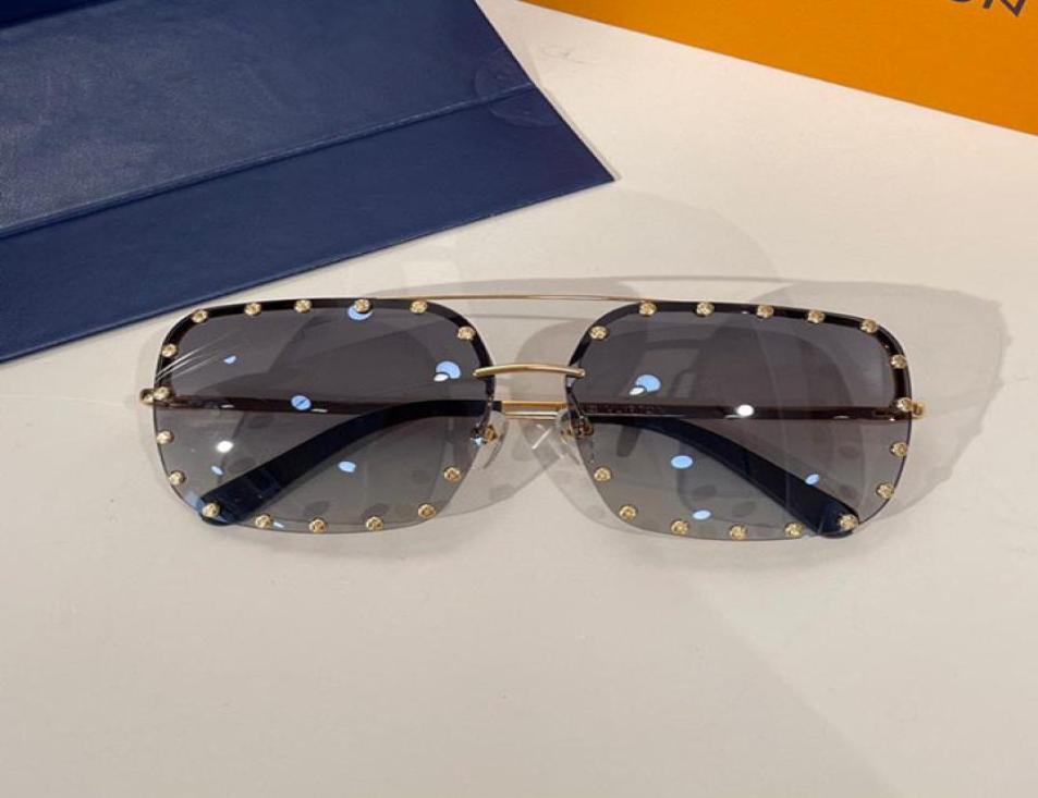 

Sunglasses For women and men Summer style AntiUltraviolet 2355 Retro Plate Frameless fashion Eyeglasses Random Box1968500