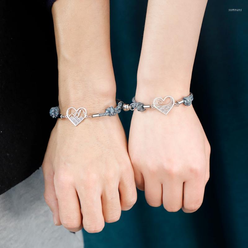 

Charm Bracelets 2pcs/set 2023 Love Heart Couple Bracelet Handwoven Valentine's Day Gifts For Boyfriend And Girlfriend Fashion Jewelry
