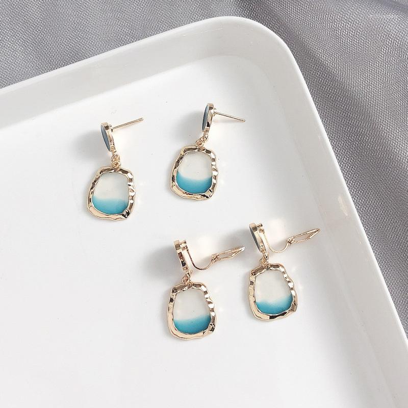 

Backs Earrings Korean Temperament Small Gold Color Frame Gradient Blue Resin Transparent Square Clip On Non Pierced Ears For Women