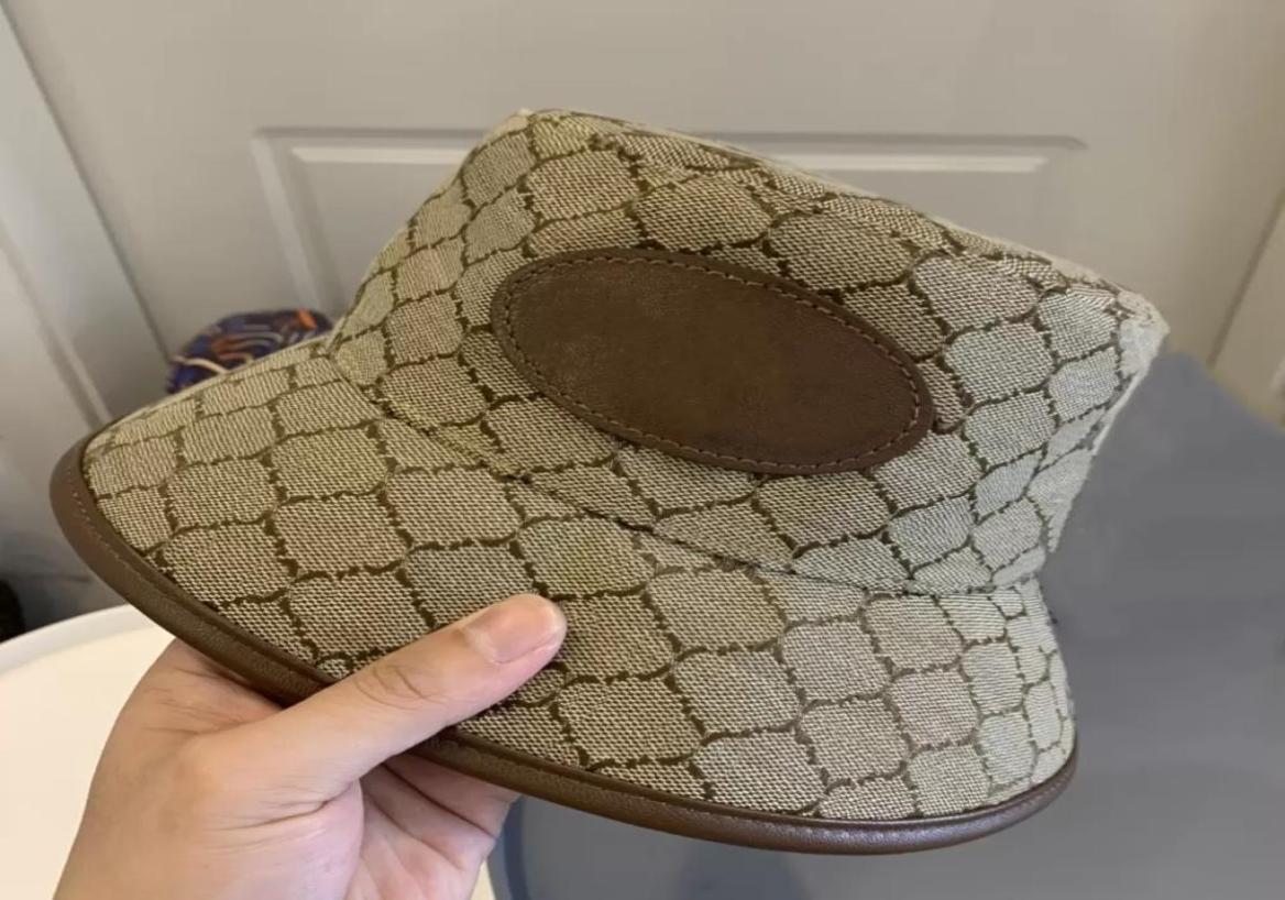 

2022 fashion Brown Bucket Hat Fashion Bucket Hat for Man Woman Street Cap Fitted Hats 22 Color Caps with Letters High Quality3997384, Khaki