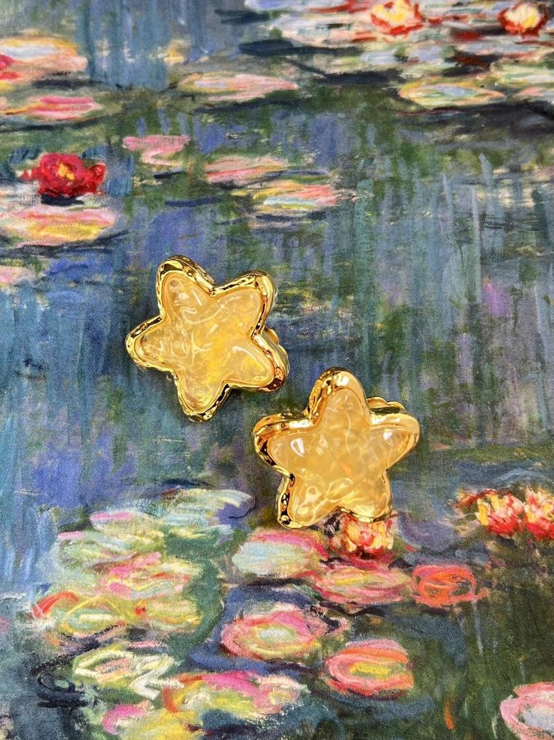 

Backs Earrings French Medieval Jelly Starfish Ear Clips Sweet Fairy Niche Yellow Star Summer Lovely Jewelry
