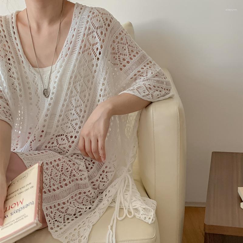 

Women's T Shirts 2023 Spring And Summer Korean Version Of The Hollow Blouse Loose Lazy Wind Design Sense Female Tops, Black