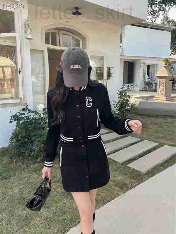 

Women's Tracksuits designer Short Versatile Baseball Coat Stand up Collar Casual JacketA-line Halfskirt Age Reducing Two Piece Set 9TFF, Black6