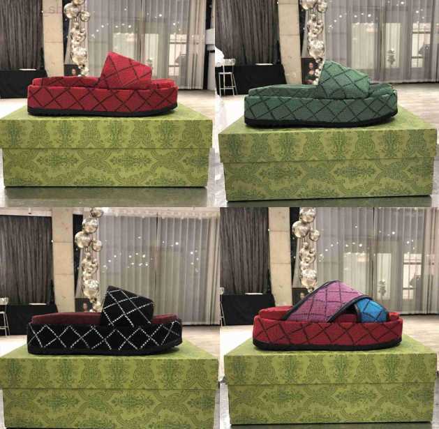 

Women Summer Designer Slippers Sandals Luxury Slide Flat High Heels Flip Flops Shoes Embroidered Thick Sole Rubber Sandal Casual Shoe With Box 34-42