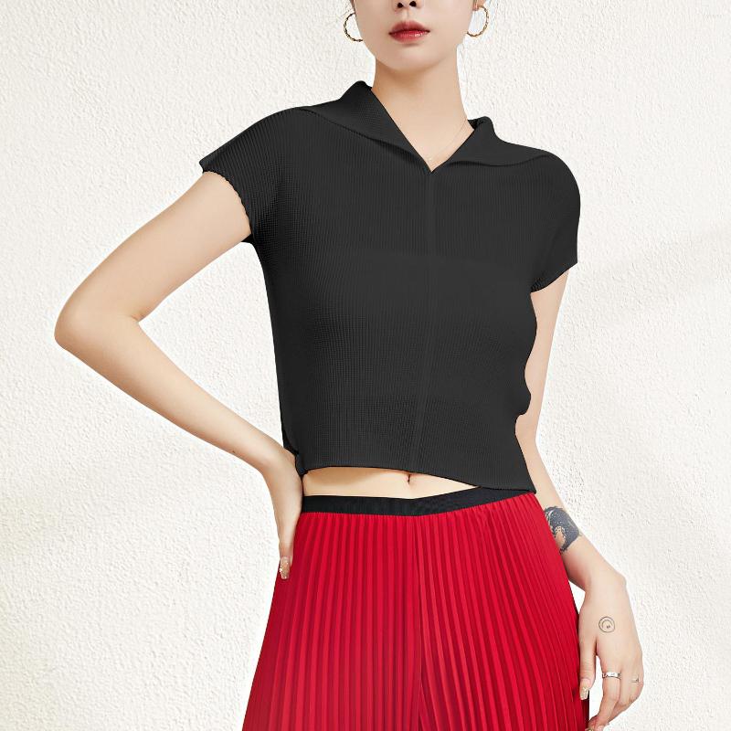 

Women's T Shirts YUDX Miyake Pleated Design Niche Casual Tops Women 2023 Summer Chiffon Short-sleeved T-shirt Chic Slim Small Shirt, Black