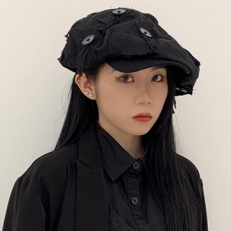 

Berets Vintage Niche Designer Blberet Rag Button Beard Oversized Cloud Hat Exaggerated Large Version Octagonal, Black