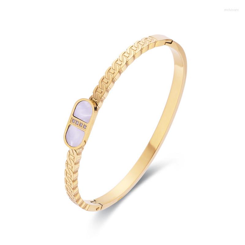 

Bangle Patterned Stainless Steel Waterproof Bracelet Symmetry Zircon Shell Jewelry Simple Style Casual Party Gift Wholesale