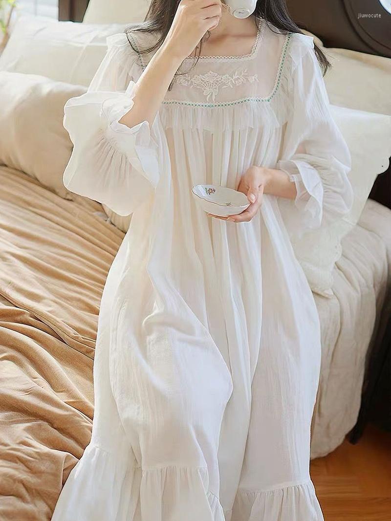 

Women' Sleepwear Women Female Ruffles Vintage Nightgowns Lolita Princess White Pure Cotton Lace Fairy Night Dress Victorian Nightdress