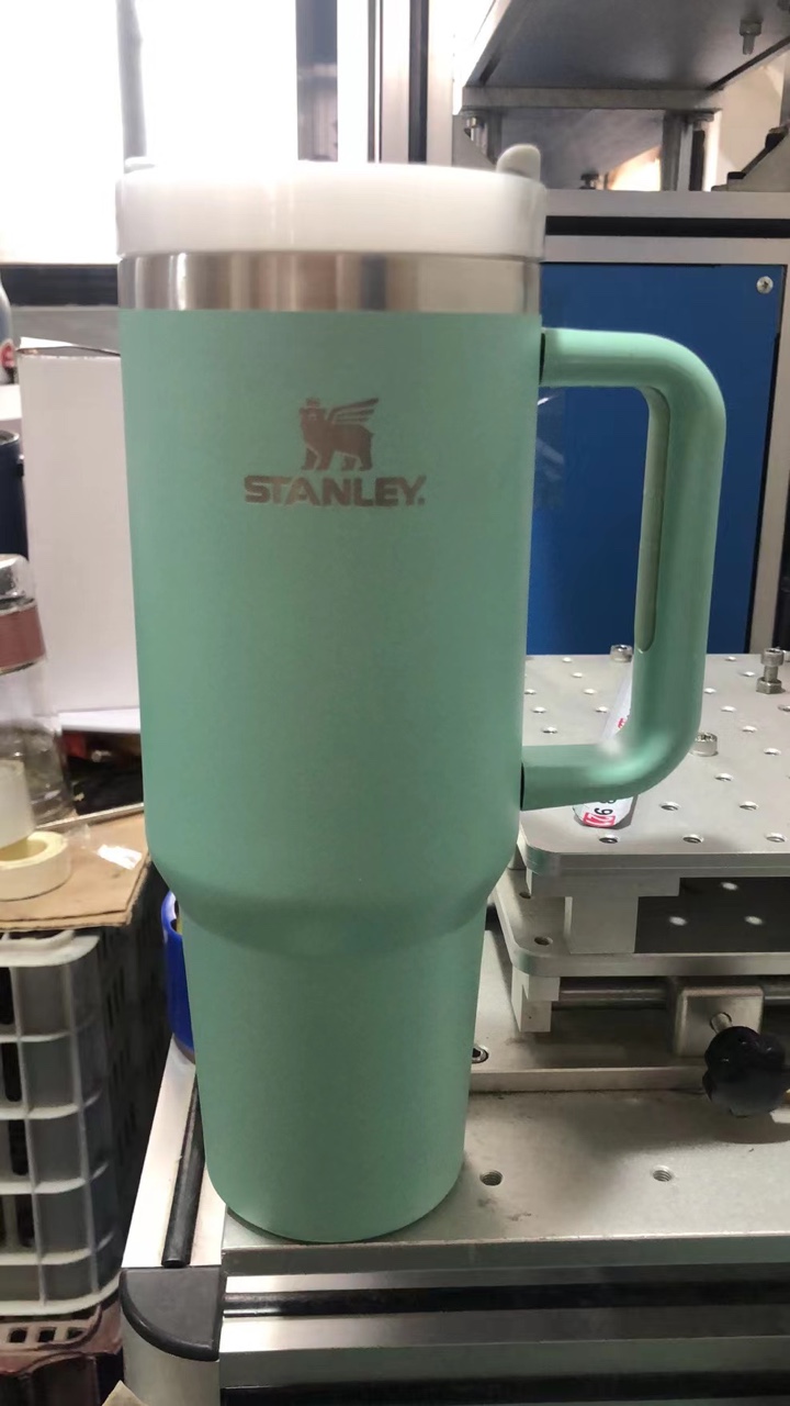 

40 Oz Stanley With Silver Logo Tumblers Sublimation Quencher H2.0 Flowstate Large Capacity Travel cup Iceflow Stainless Steel Car Cups mugs