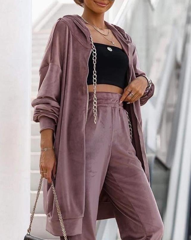 

Women' Hoodies Spring And Winter Chain Decor Zipper Design Hooded Coat Of Jacket Are Fashionable Casual Long Sleeve Women Clothing