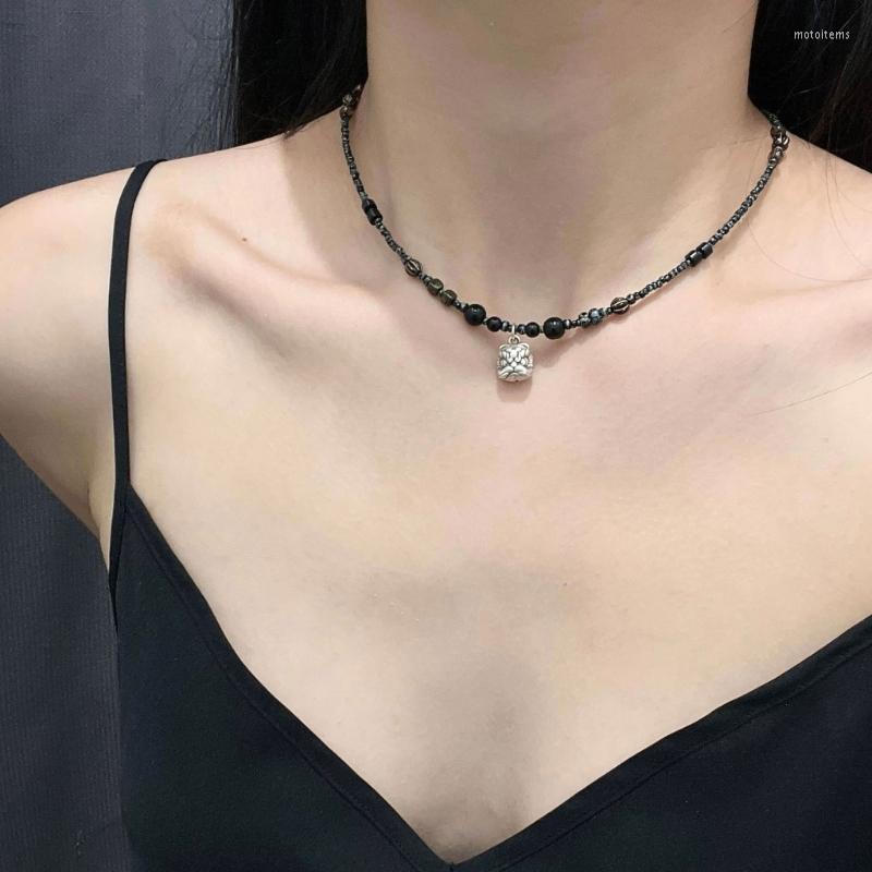 

Pendant Necklaces Lion-Head Necklace Bead Chain Choker Chinese Style Charm Clavicle Unisex Jewelry Ornament Dropship