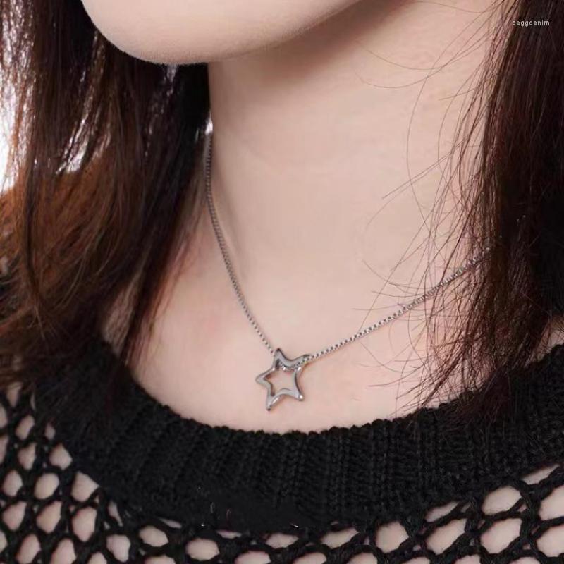 

Pendant Necklaces Korean Fashion Hollow Pentagram Star Necklace Simple Y2K Short Clavicle Chains Choker For Women Egirl Trend 2023 Jewelry
