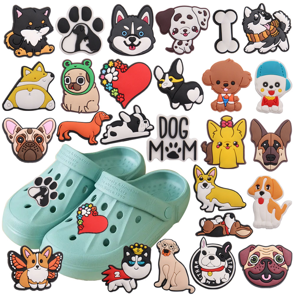 

Other Wholesale 50Pcs Pvc Animal Croc Jibz Charms Fit Wristbands Kawaig Mom Heart Footprint Shoe Buckle Clog Decorations Drop Deliver Otfq0